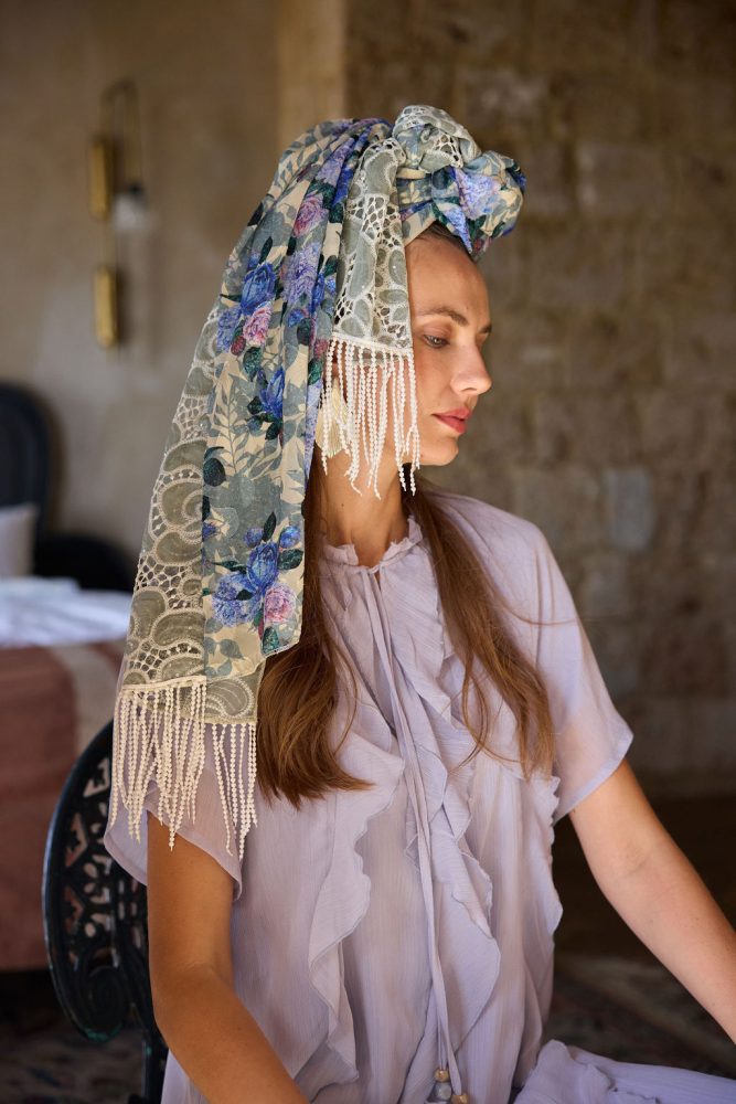 ⁦מטפחת צעיף PASTEL FLOWERS⁩ – תמונה ⁦7⁩