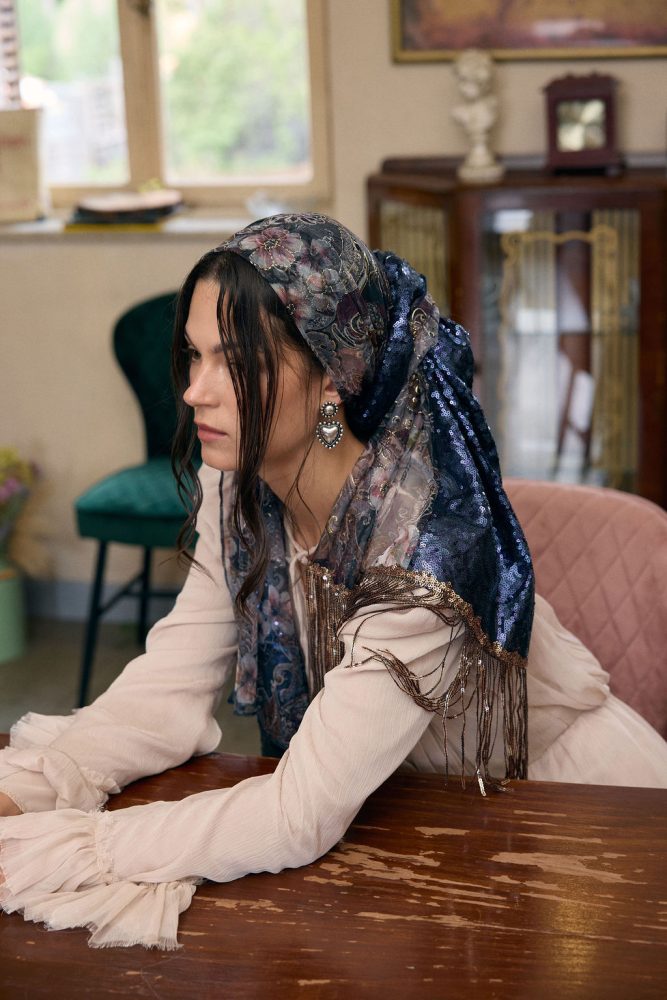 ⁦מטפחת צעיף VIOLETTA⁩ – תמונה ⁦5⁩
