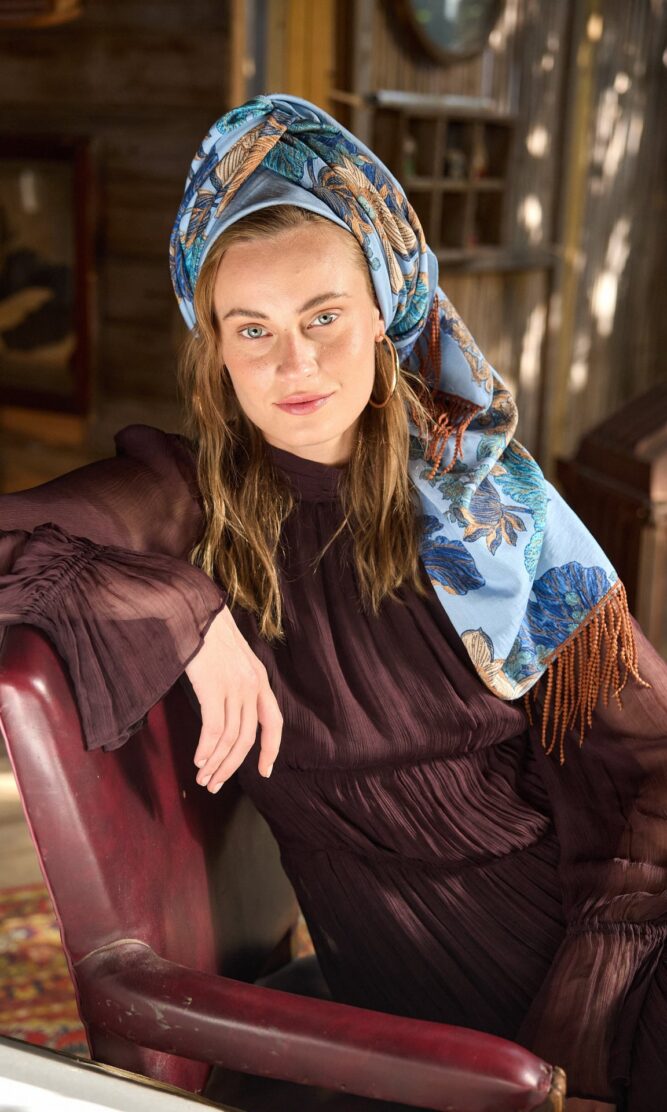 מטפחת WILD FLOWER light blue