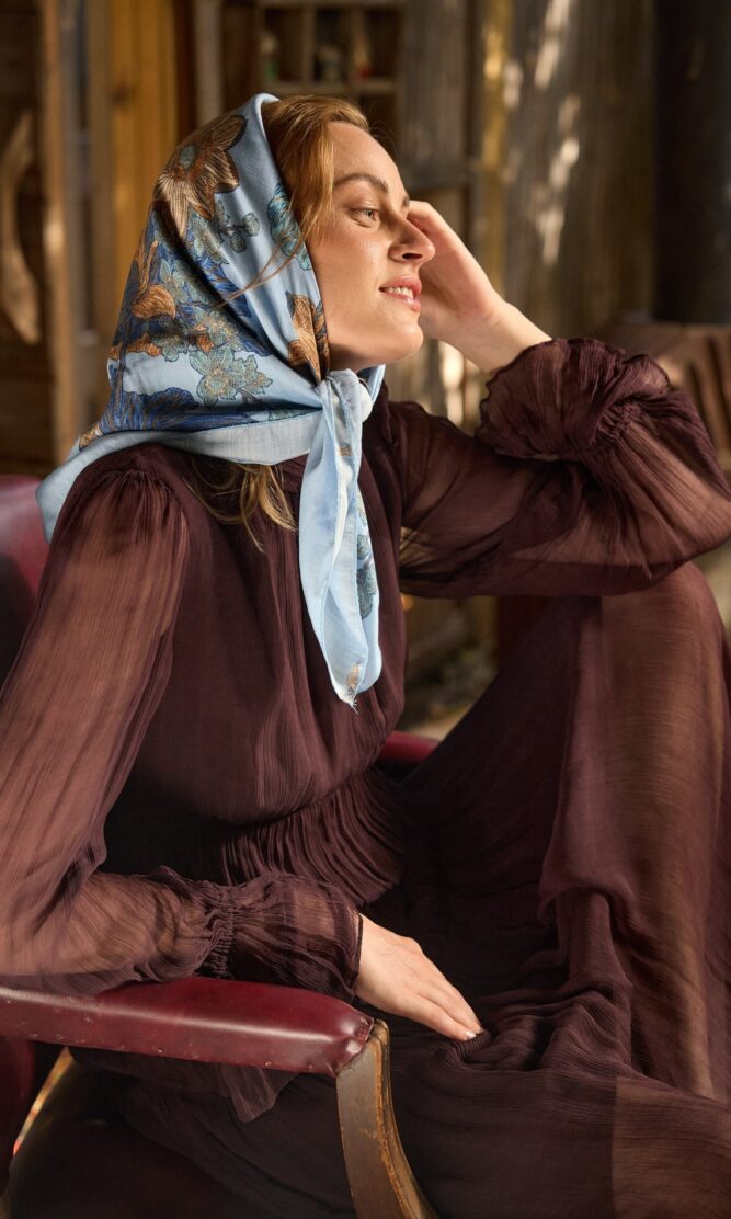 בנדנה WILD FLOWER light blue