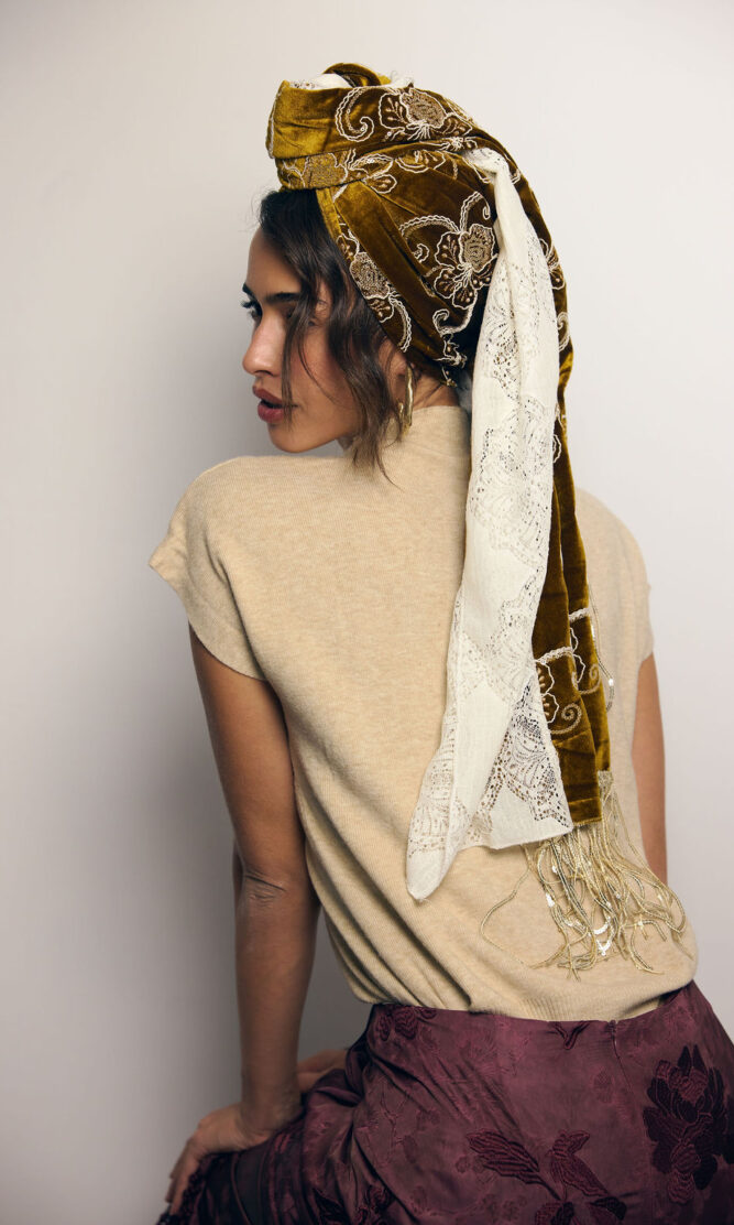 מטפחת צעיף GLORY VELVET