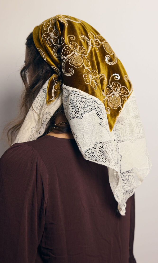 מטפחת GLORY VELVET משולש petite