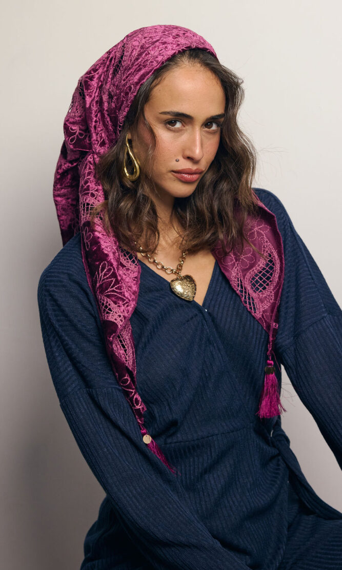 מטפחת ROSEL סגלגל משולש