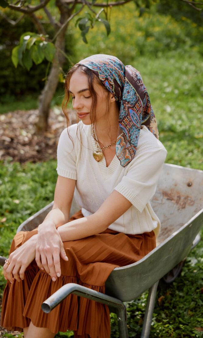 מטפחת FERAL brown ריבוע ענק